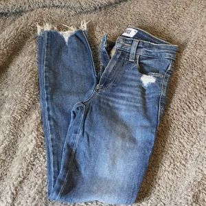 Skinny Jeans- Paige